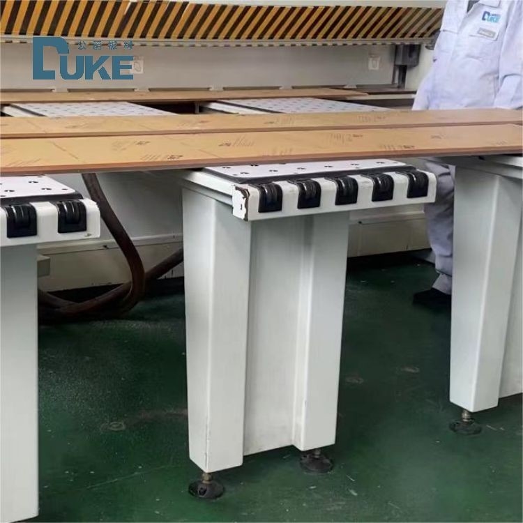ضد الصفراء المخصصة الصفحة الأكريليك الواضحة سميكة لوحة PMMA للنوافذ الخارجية CNC القطع 10mm