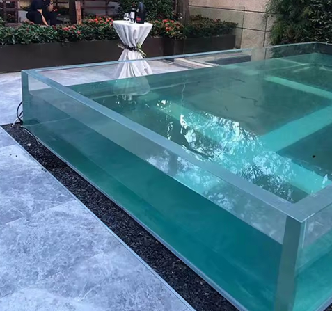 حائط نافذة سميك فوق الأرض الجانب الكامل لوحات تحت الأرض ورقة زجاجية لا نهاية لها حمام سباحة أكريليك شفاف في الهواء الطلق